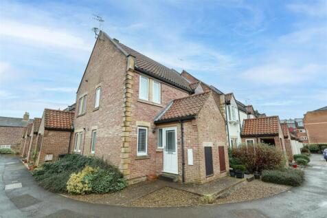 Williamson Drive, Ripon 2 bed apartment for sale