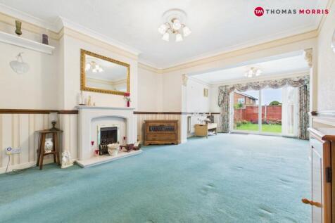 Manor Road, Bedfordshire SG19 4 bed terraced house for sale