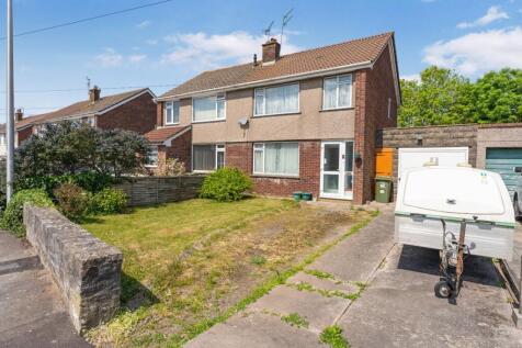 Three bedroom home, ideally located... 3 bed house for sale