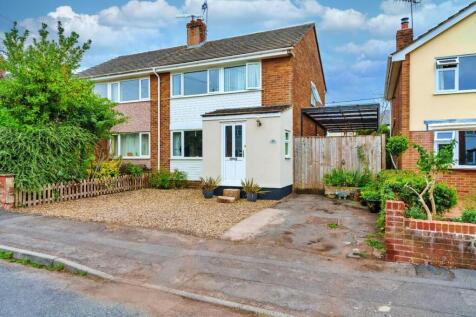 Three bedroom family home in the... 3 bed semi