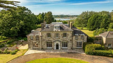 8 bedroom manor house for sale