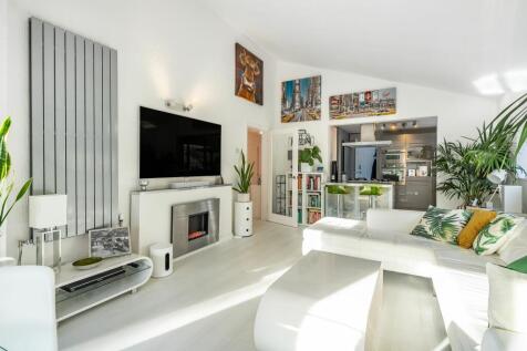 4 bedroom house for sale