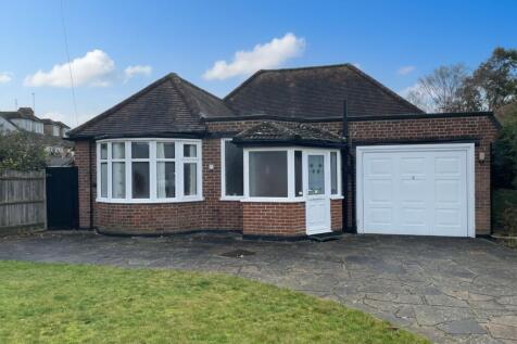 3 bedroom detached bungalow for sale