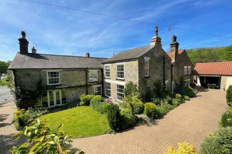 Bridgefoot House, Chestnut Avenue... 8 bed detached house for sale