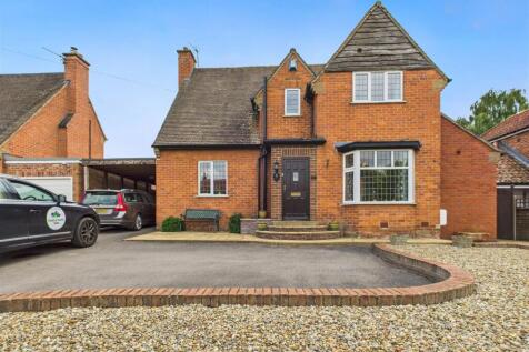 56 Town Street, Old Malton, YO17 7HD 3 bed detached house for sale