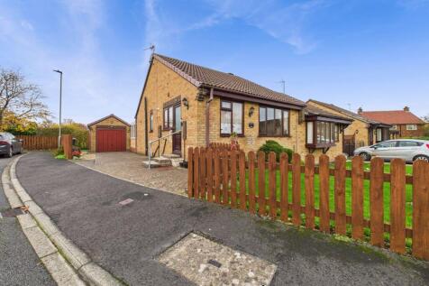 56 The Gallops, Norton, Malton, YO17 9JU 2 bed semi