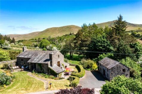 Lowgill, Cumbria LA8 7 bed detached house for sale