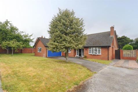 3 bedroom detached bungalow for sale