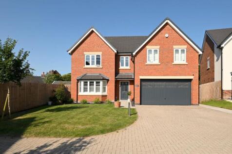 5 bedroom detached house for sale
