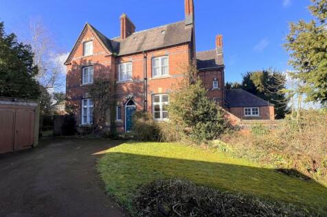 7 bedroom detached house for sale