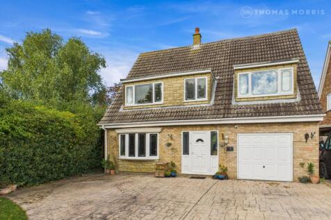 Newton Road, Huntingdon PE28 4 bed detached house for sale