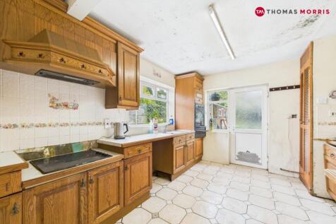 Kingsway, Hertfordshire SG8 2 bed detached house for sale