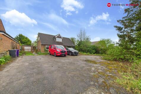 Kingsway, Hertfordshire SG8 2 bed detached house for sale