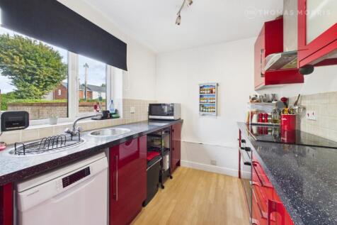 Gresley Lodge, Royston SG8 2 bed apartment for sale