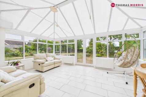 High Street, Huntingdon PE28 5 bed detached house for sale