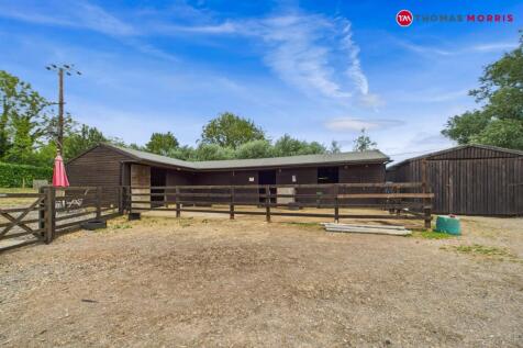 The Bank, Huntingdon PE28 4 bed detached house for sale