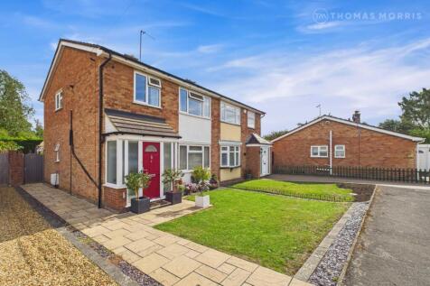New England, Huntingdon PE28 3 bed semi