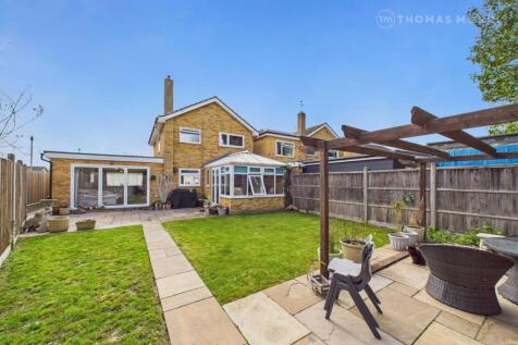 Warren Road, Cambridgeshire PE27 3 bed detached house for sale