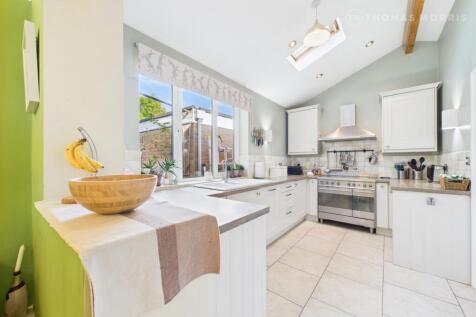 Langley Way, Huntingdon PE28 4 bed detached house for sale