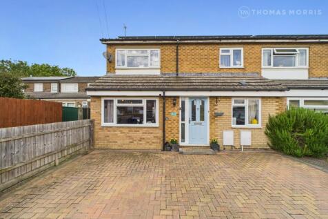 Shakespeare Road, Cambridgeshire PE27 5 bed end of terrace house for sale