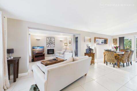 Black Hill Road, Cambridgeshire PE27 4 bed detached house for sale