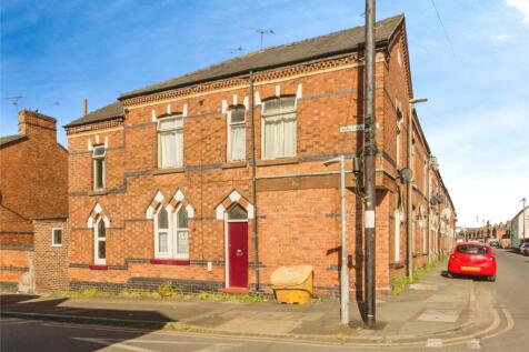 Walthall Street, Crewe, Cheshire, CW2 3 bed end of terrace house for sale