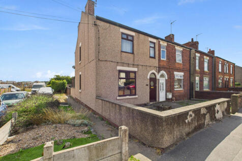 Chesterfield S42 2 bed end of terrace house for sale
