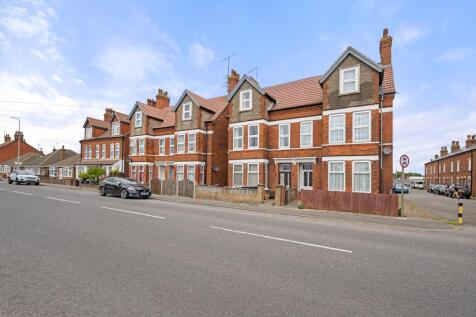 6 bedroom semi-detached house for sale