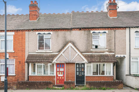 Terraced house for sale