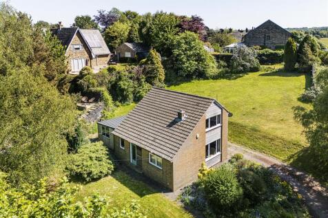 Garner Lane, Kirkburton, Huddersfield 3 bed detached house for sale