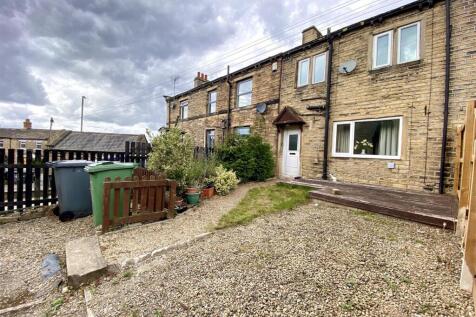 Kirby Row, Huddersfield 2 bed terraced house for sale