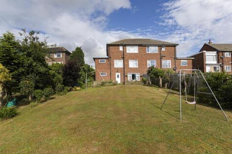 Roslyn Avenue, Huddersfield 3 bed semi