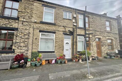 Headlands Street, Liversedge 2 bed terraced house for sale