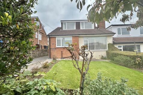 3 bedroom semi-detached bungalow for sale