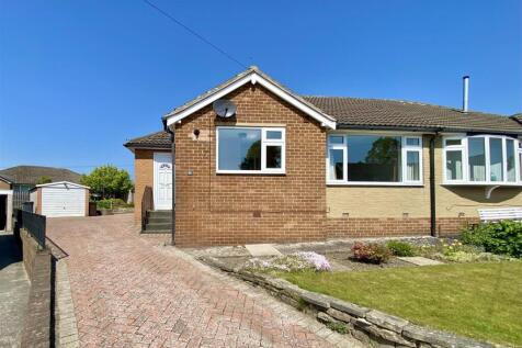 3 bedroom semi-detached bungalow for sale
