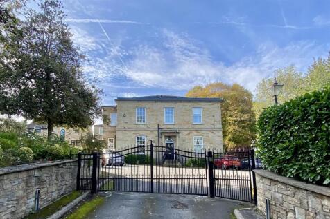 Sands Lane, Mirfield 2 bed apartment for sale