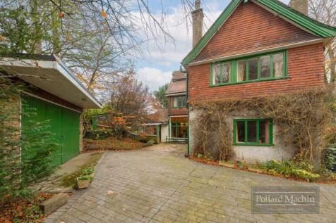 Hurnford Cottage, Sanderstead 6 bed semi