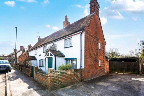 High Street, Old Woking, Woking 3 bed end of terrace house for sale