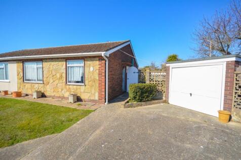 2 bedroom semi-detached bungalow for sale