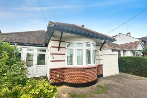 Southend Road, Rochford, Essex 3 bed bungalow for sale