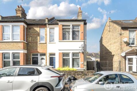 Shakespeare Drive, Westcliff