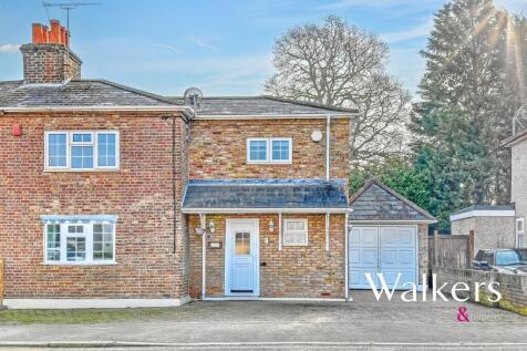 Warley Hill, Great Warley, Brentwood 3 bed semi