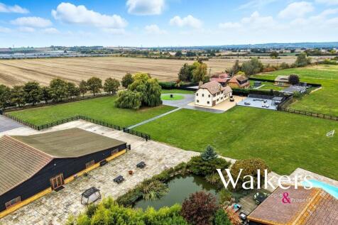 Harrow Lane, Bulphan, Upminster 4 bed detached house for sale
