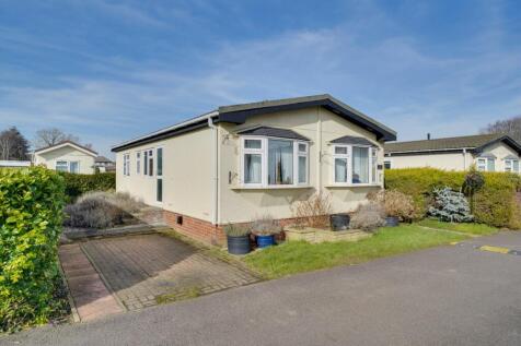 2 bedroom park home for sale