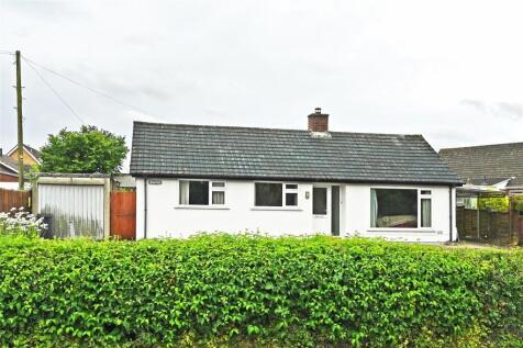 Engleberg, North Avenue, Llandrindod... 3 bed bungalow for sale