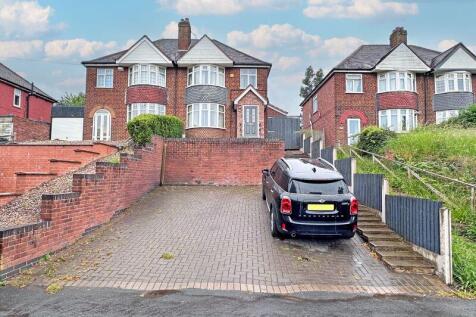 New Birmingham Road, TIVIDALE... 4 bed semi