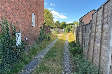 Land Behind, 14 Station Road Land for sale