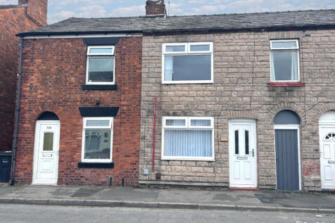 Station Road, Winsford 2 bed terraced house for sale