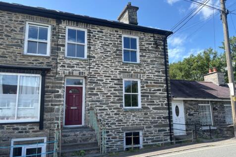 Pontrhydfendigaid, Ystrad Meurig, SY25 4 bed terraced house for sale