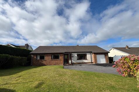 Saron, Llandysul, SA44 3 bed detached bungalow for sale
